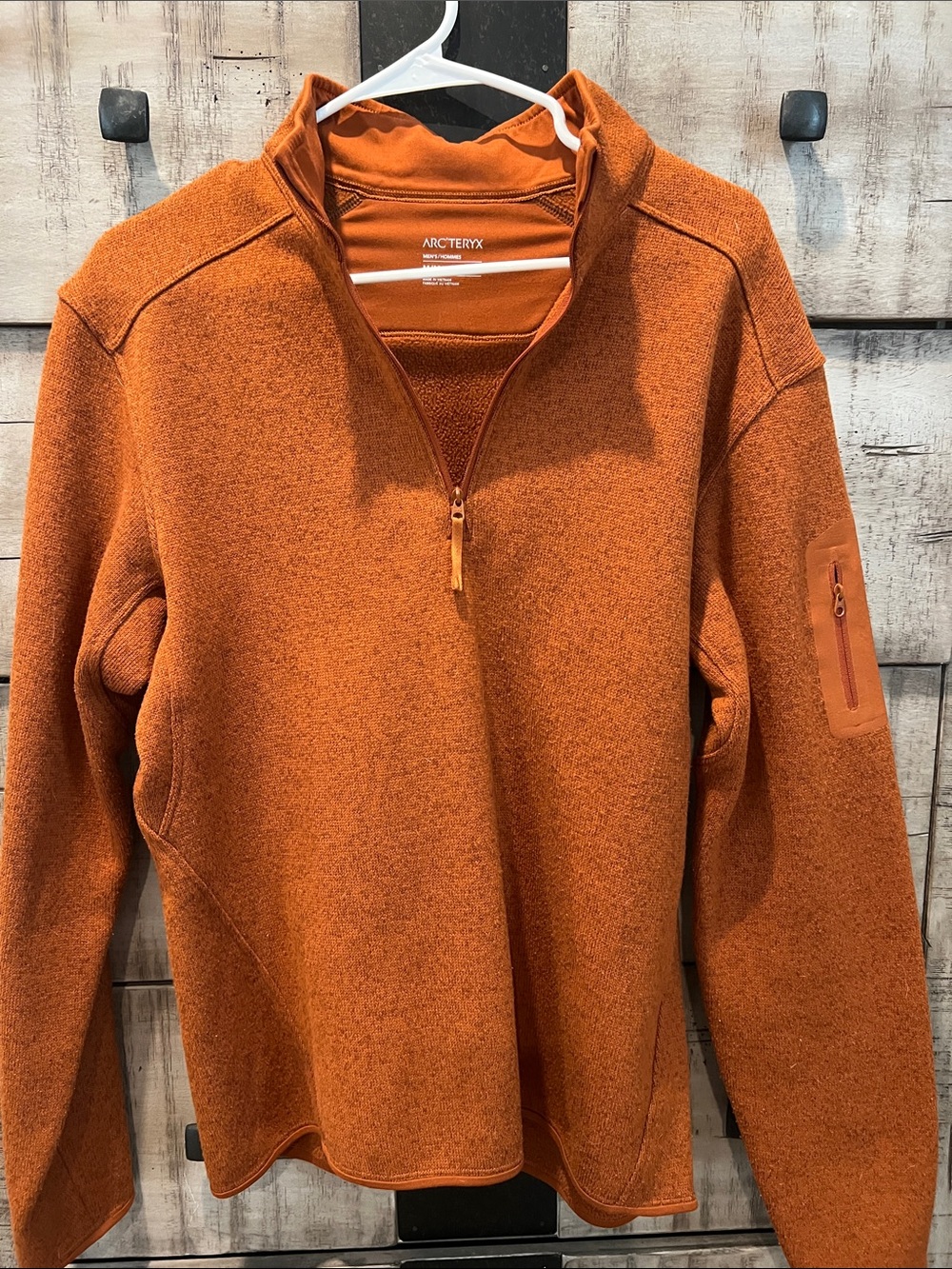 Arc'teryx Men's Rust Orange Quarter-Zip Sweater